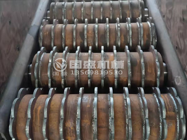 榴莲APP下载安装清扫装置
